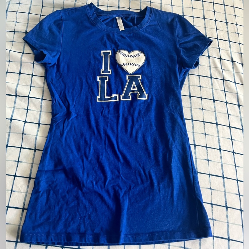 Women’s size Large  I love LA baseball top